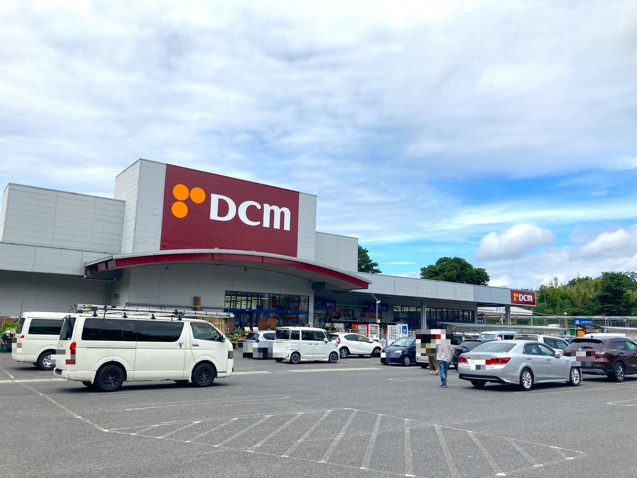 DCM焼山店